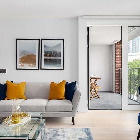 Two Bedroom Serviced Apartment With Balcony In Weymouth Building, Deacon Street Londra Exterior foto