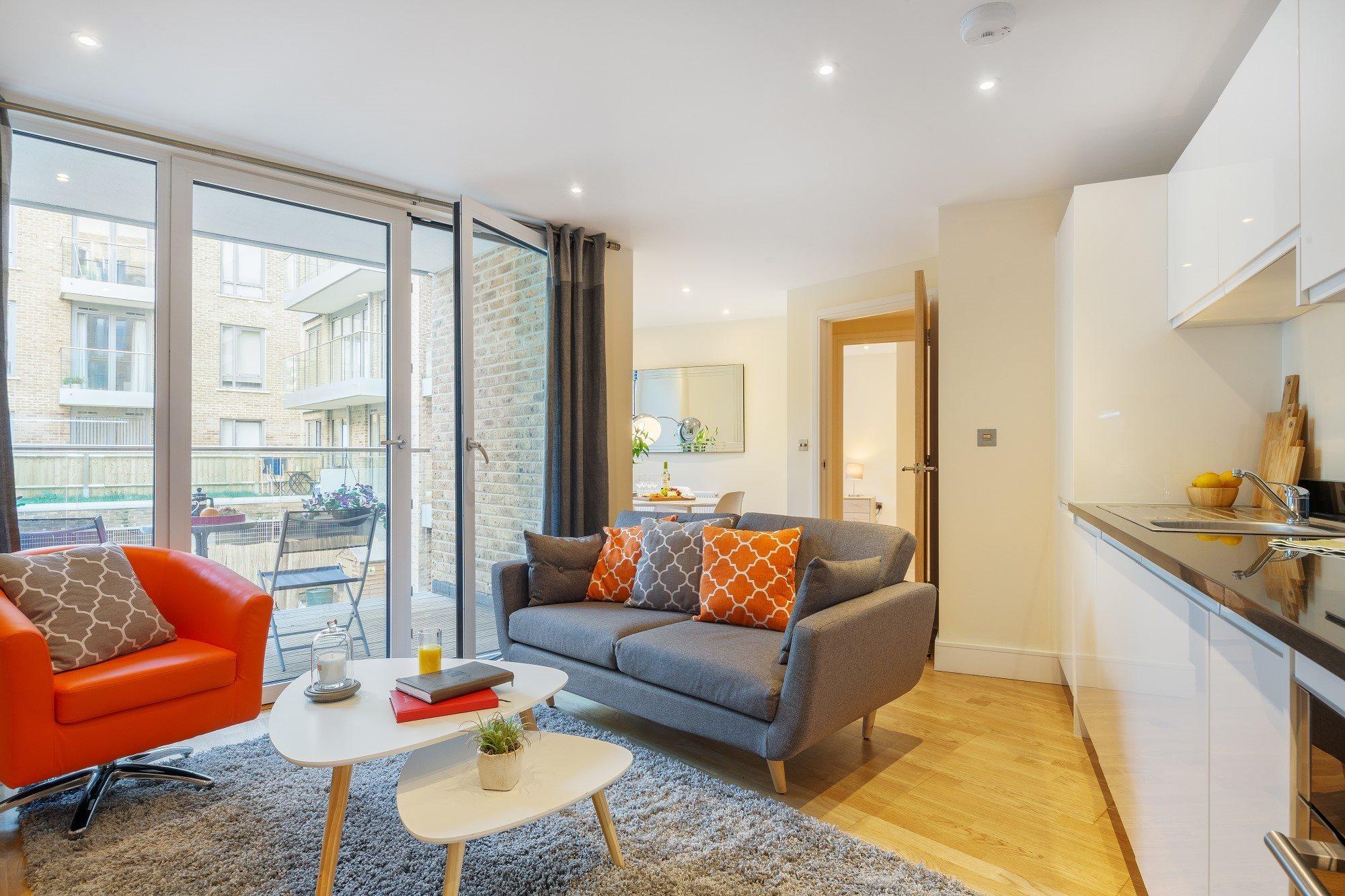 Two Bedroom Serviced Apartment With Balcony In Weymouth Building, Deacon Street Londra Exterior foto