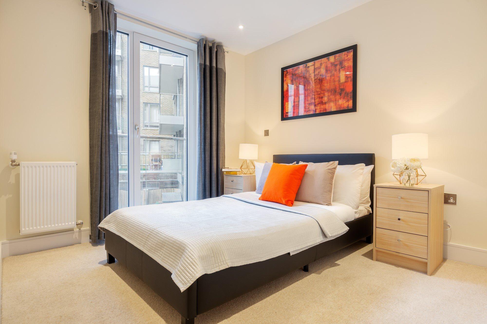 Two Bedroom Serviced Apartment With Balcony In Weymouth Building, Deacon Street Londra Exterior foto