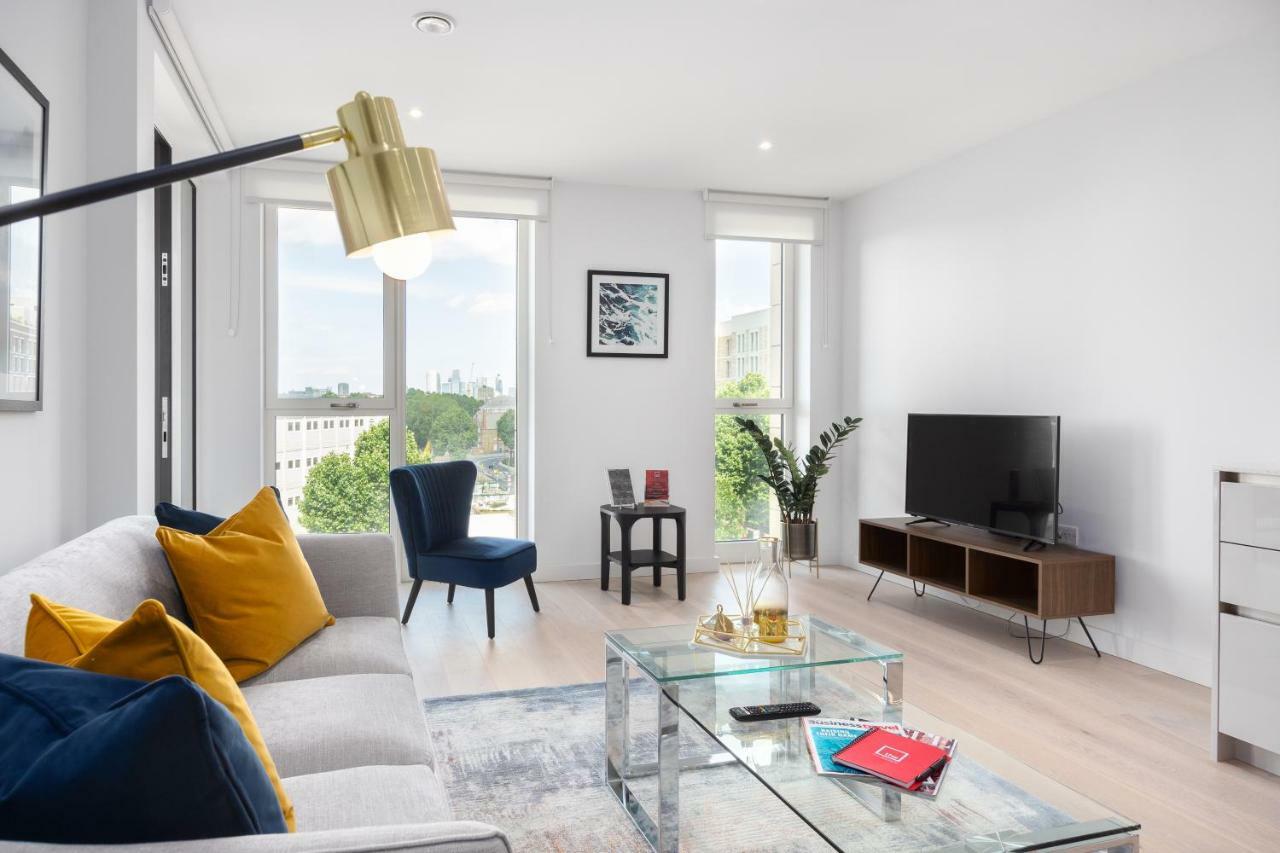 Two Bedroom Serviced Apartment With Balcony In Weymouth Building, Deacon Street Londra Exterior foto