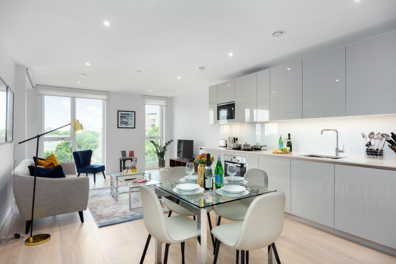 Two Bedroom Serviced Apartment With Balcony In Weymouth Building, Deacon Street Londra Exterior foto
